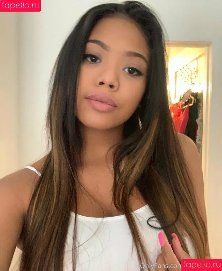 naughtynianacci / nianaccixxx Onlyfans Photo Gallery 