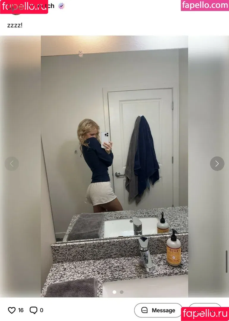 costawitch710 / toriseeley / weetch Onlyfans Photo Gallery 