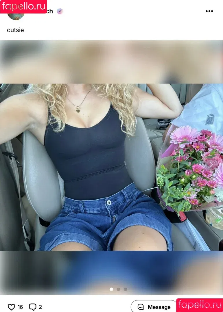 costawitch710 / toriseeley / weetch Onlyfans Photo Gallery 