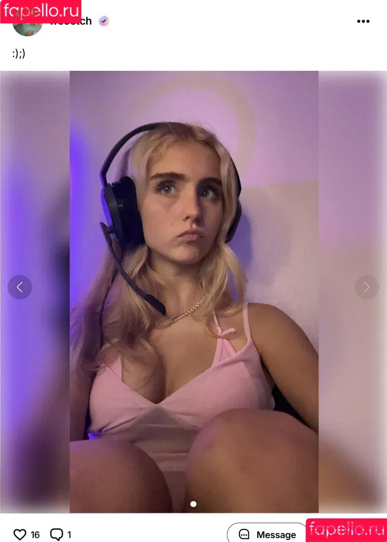 costawitch710 / toriseeley / weetch Onlyfans Photo Gallery 