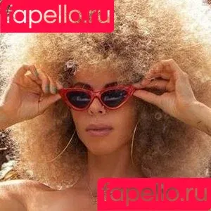 / beautiful.lightskins / light skin / lightskin / mixed black & white girl Onlyfans Photo Gallery 