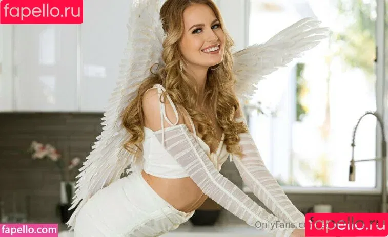 scarlettsagex / scarlettsagexofficial Onlyfans Photo Gallery 