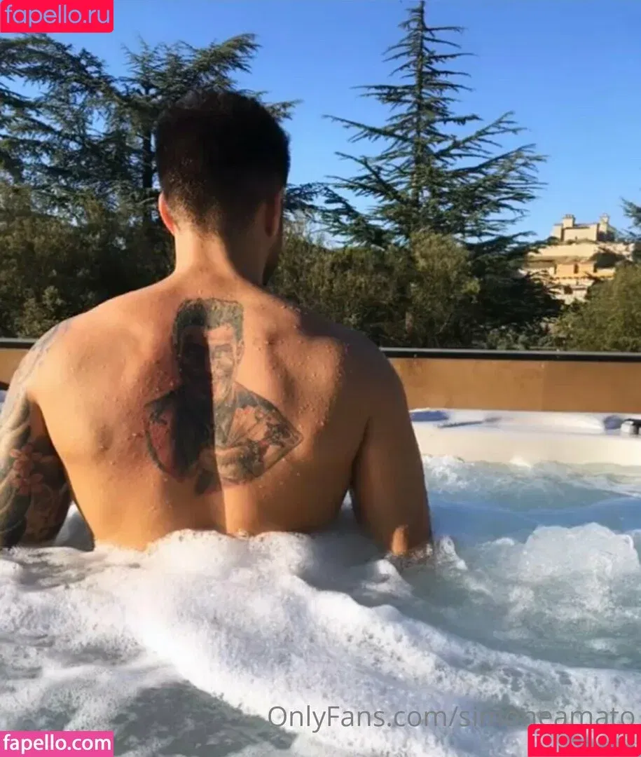 iamsimoneamato / simoneamato Onlyfans Photo Gallery 