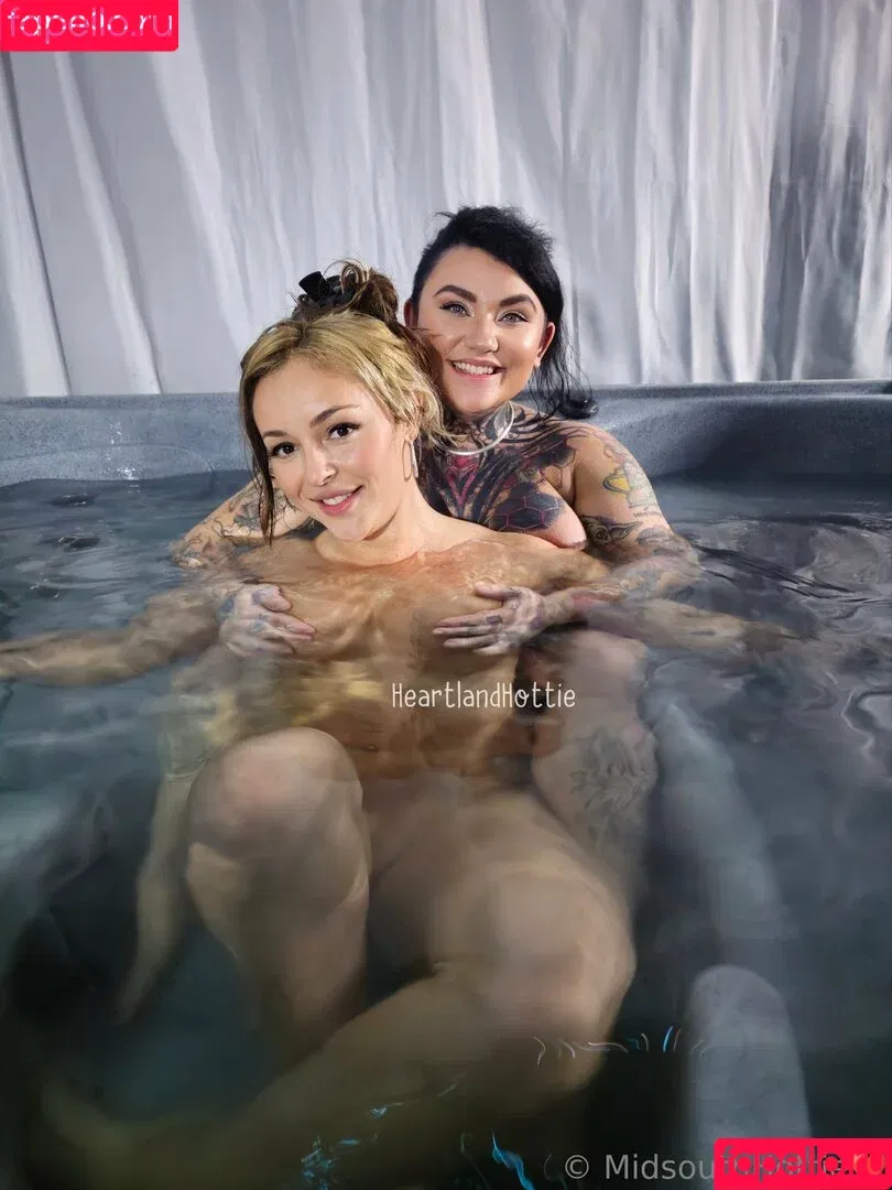 alicesoaker / notbarebacknpretty Onlyfans Photo Gallery 