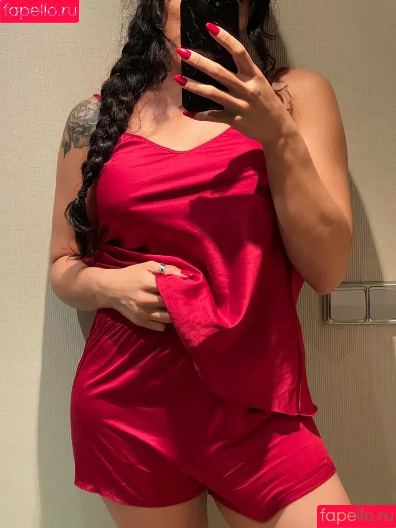 Ts.antonella / soyantonellag / ts_antonella Onlyfans Photo Gallery 