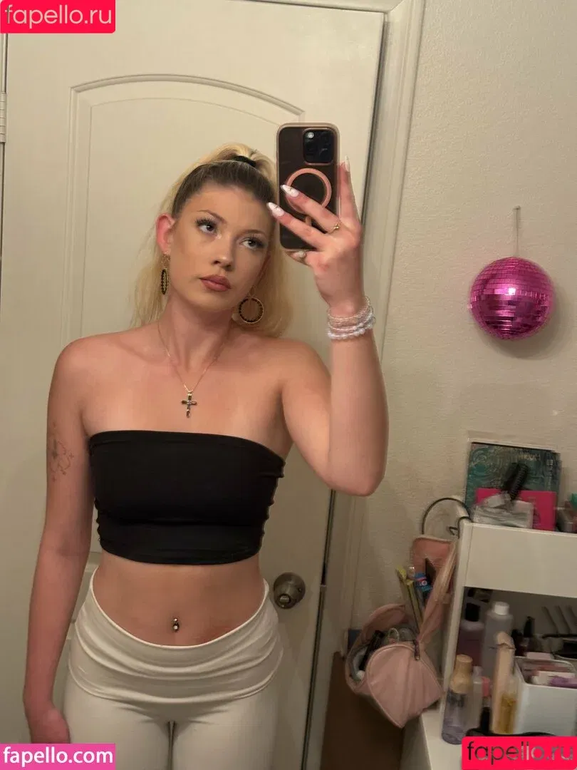 11mrsgorls / 17stitchescompany / josieismrsgorl / sailormoonbae Onlyfans Photo Gallery 