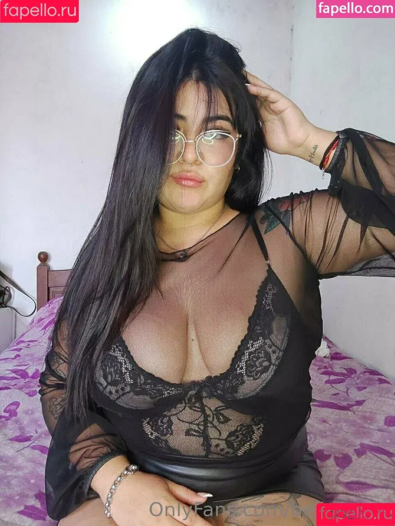 bellafooxy / bellafoxxy Onlyfans Photo Gallery 
