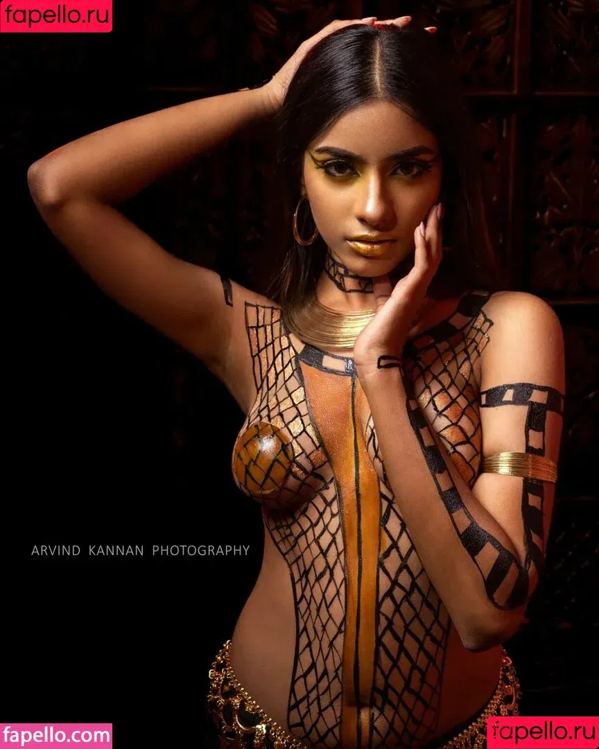 Aurora Sinclair / aurora_lights_ee / aurora_sinclair_ Onlyfans Photo Gallery 