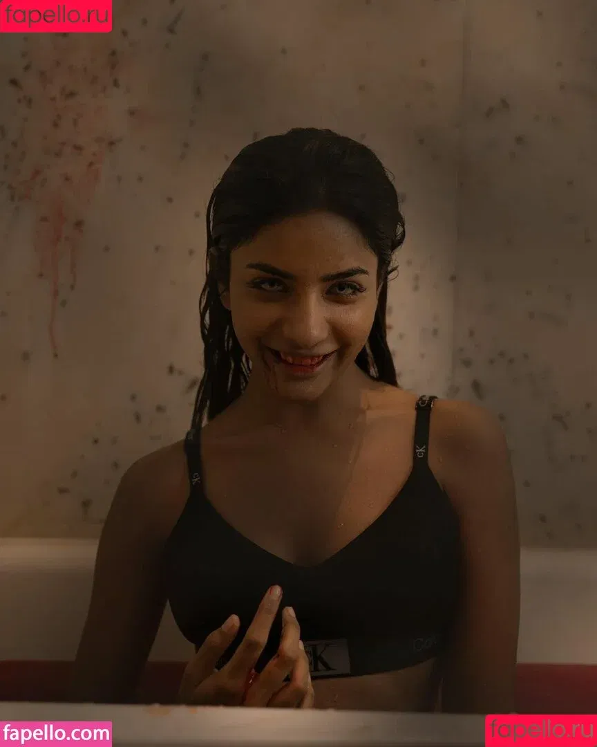 Aurora Sinclair / aurora_lights_ee / aurora_sinclair_ Onlyfans Photo Gallery 