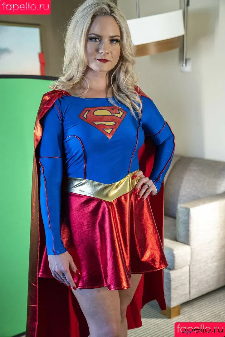 Lisey Sweet / https: / lisey_sweet / theliseysweet Onlyfans Photo Gallery 