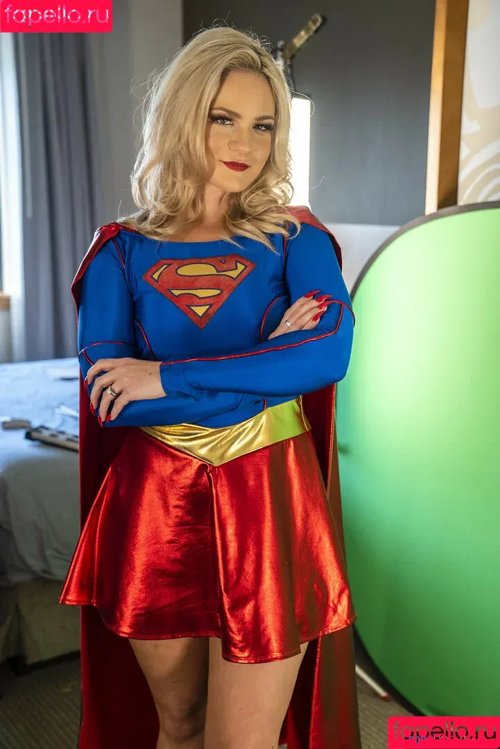 Lisey Sweet / https: / lisey_sweet / theliseysweet Onlyfans Photo Gallery 