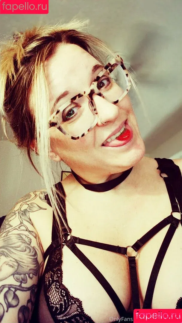 mollee_waters / molleewaters Onlyfans Photo Gallery 