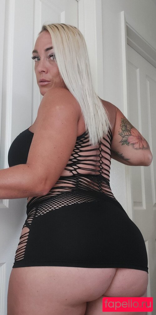 MrsPineappleGS Nude Onlyfans Photo 26