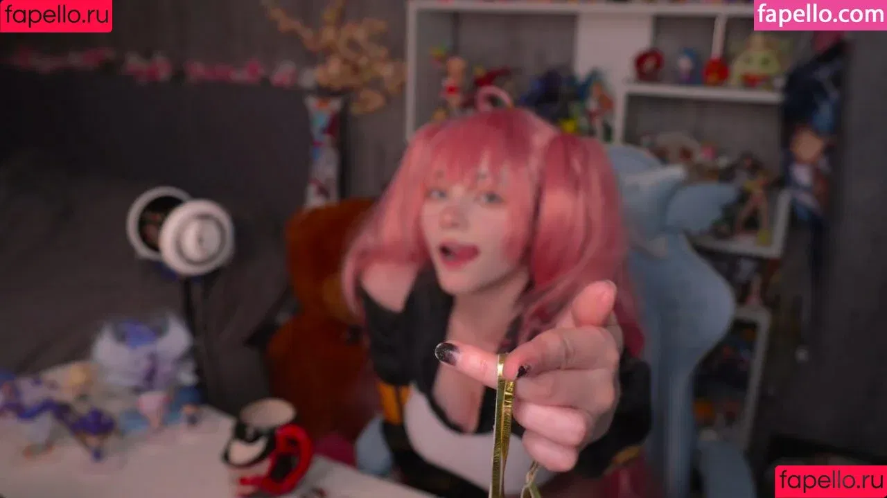 Linaneyeon / neponiru Onlyfans Photo Gallery 