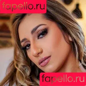 Julia Lupato / julialupato Onlyfans Photo Gallery 