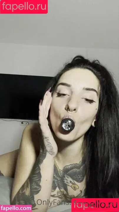 PrVega_tv / prveegaa28 / prvegaxxx Onlyfans Photo Gallery 