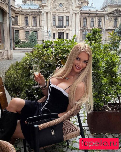 naughtly_student Nude Onlyfans Photo 5