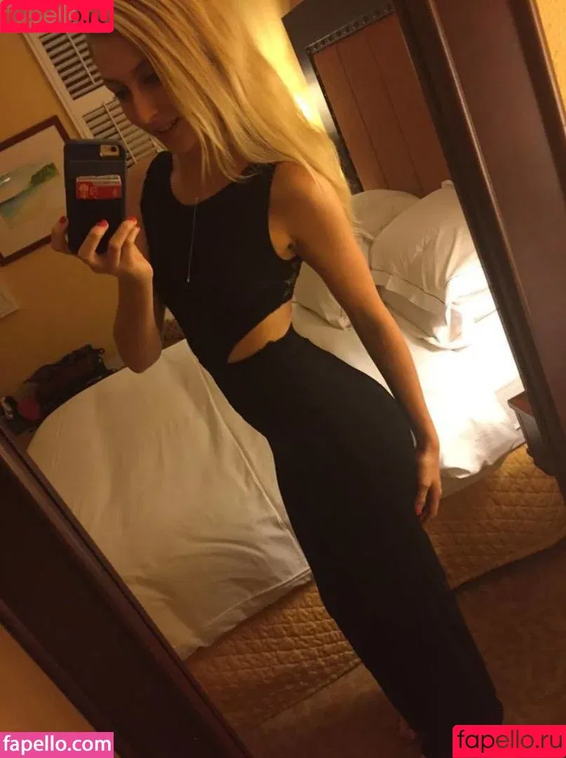 Alexa Grace / alexa_grace / alexa_graceaaoffical / alexagracexxx Onlyfans Photo Gallery 