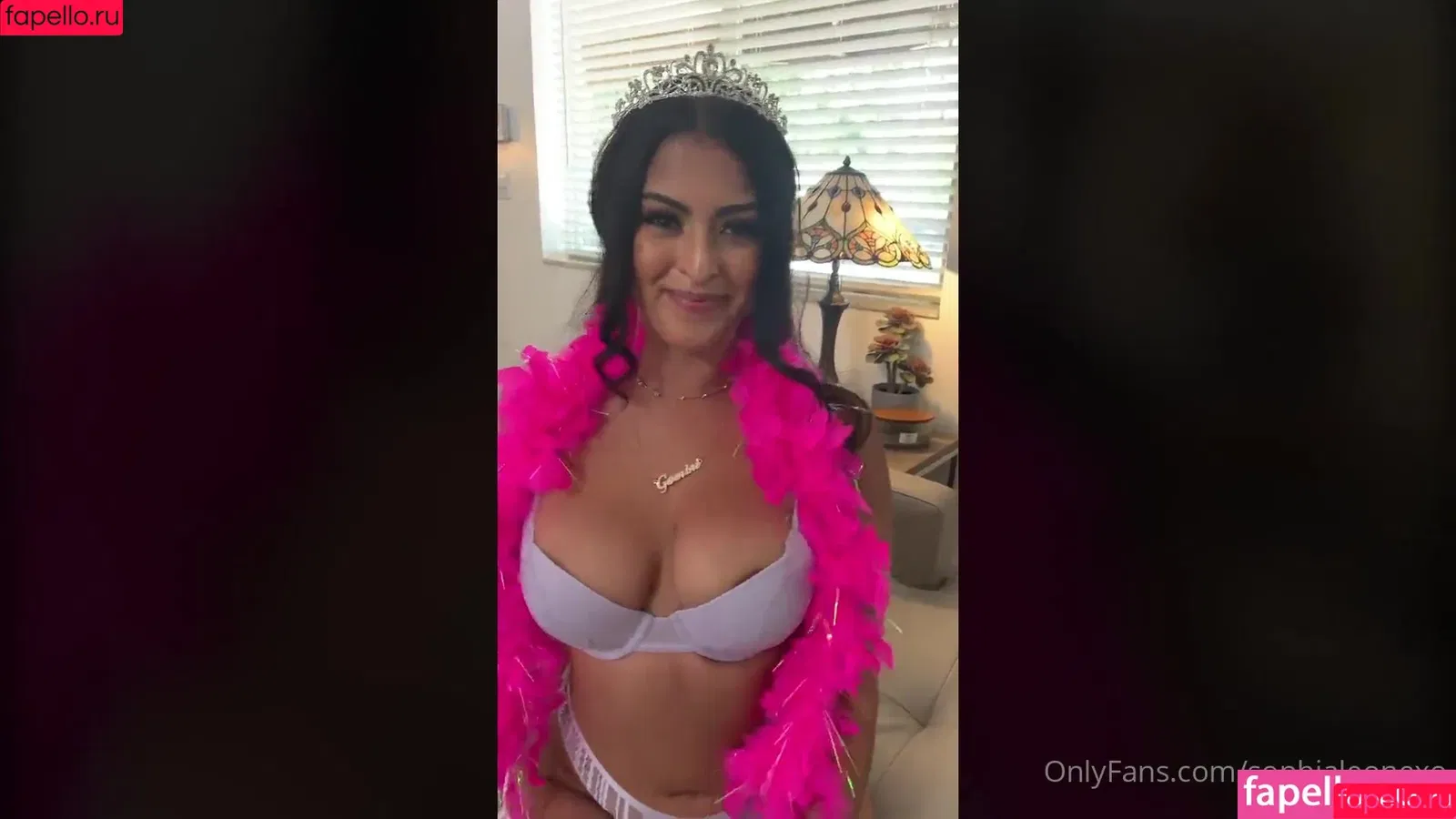 Sophia Leone / sophialeonex / xosophialeone Onlyfans Photo Gallery 