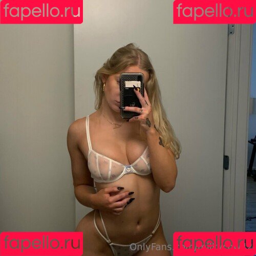 Abby Kruger Nude Onlyfans Photo 9