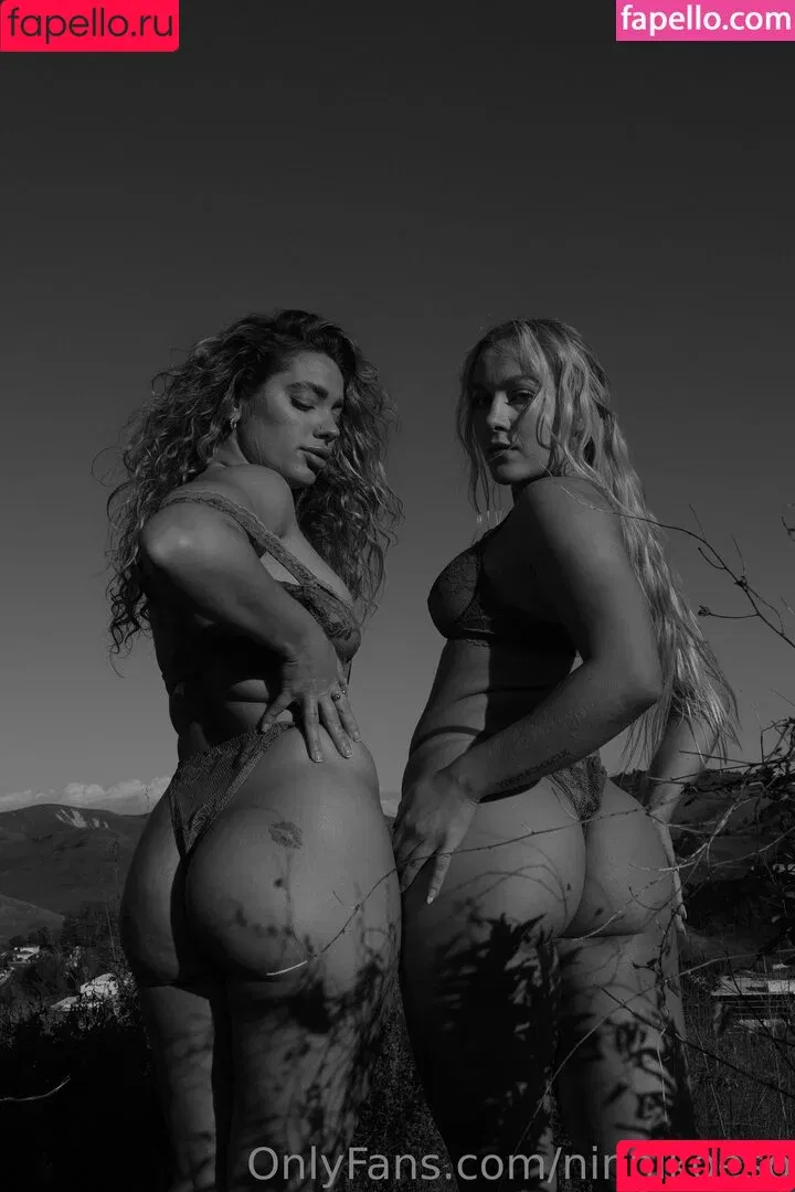 nchristin Onlyfans Photo Gallery 