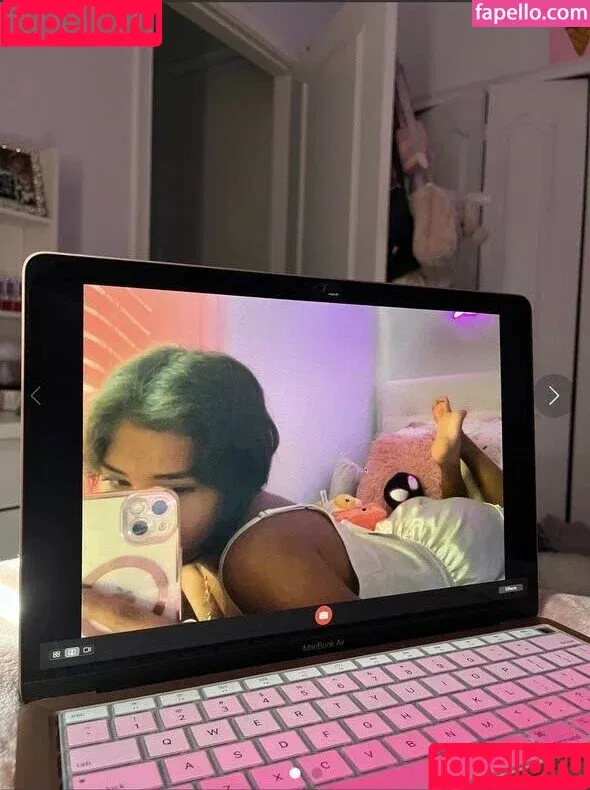 Victoria.Jaimess / tsvictoriajames / vibew.victoria Onlyfans Photo Gallery 