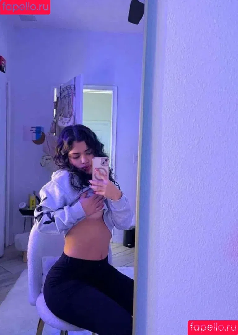 Victoria.Jaimess / tsvictoriajames / vibew.victoria Onlyfans Photo Gallery 