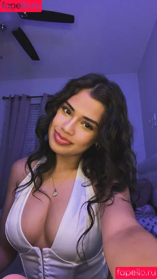 Victoria.Jaimess / tsvictoriajames / vibew.victoria Onlyfans Photo Gallery 