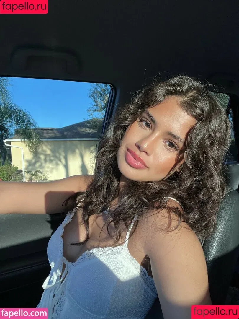 Victoria.Jaimess / tsvictoriajames / vibew.victoria Onlyfans Photo Gallery 