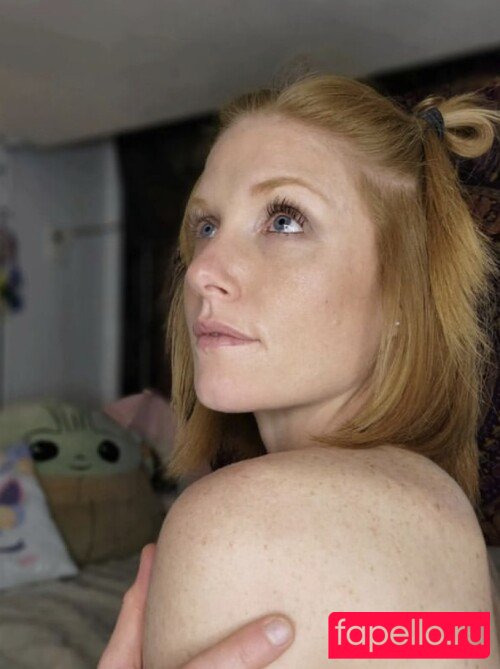Akgingersnaps Nude Onlyfans Photo 5