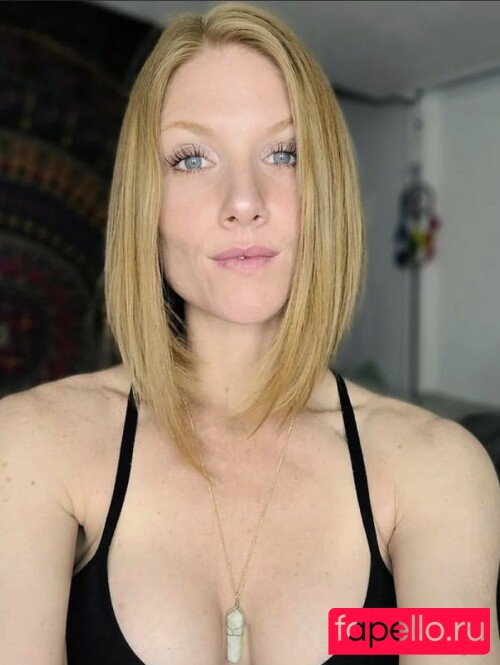 Akgingersnaps Nude Onlyfans Photo 4
