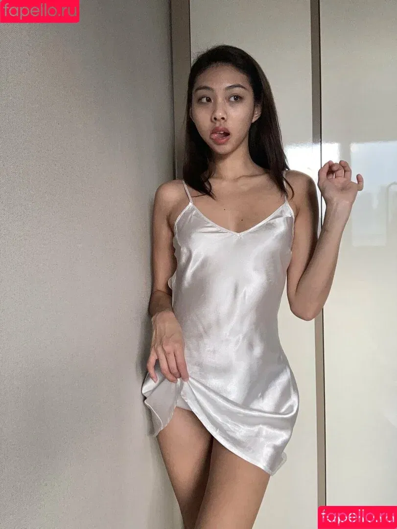 Stacey / Ya Stacey / s.kim / staceysaranxxx / ya.stacey Onlyfans Photo Gallery 