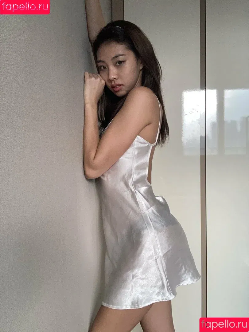 Stacey / Ya Stacey / s.kim / staceysaranxxx / ya.stacey Onlyfans Photo Gallery 