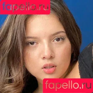 Carolinabell / heycarobell Onlyfans Photo Gallery 