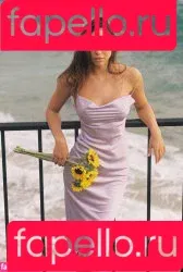 Alexis Ren / alexisren / alexisreng / alexisrenofficial / alexxissren Onlyfans Photo Gallery 