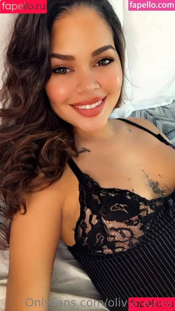 sofia_jones2 / sofia_jones22 Onlyfans Photo Gallery 