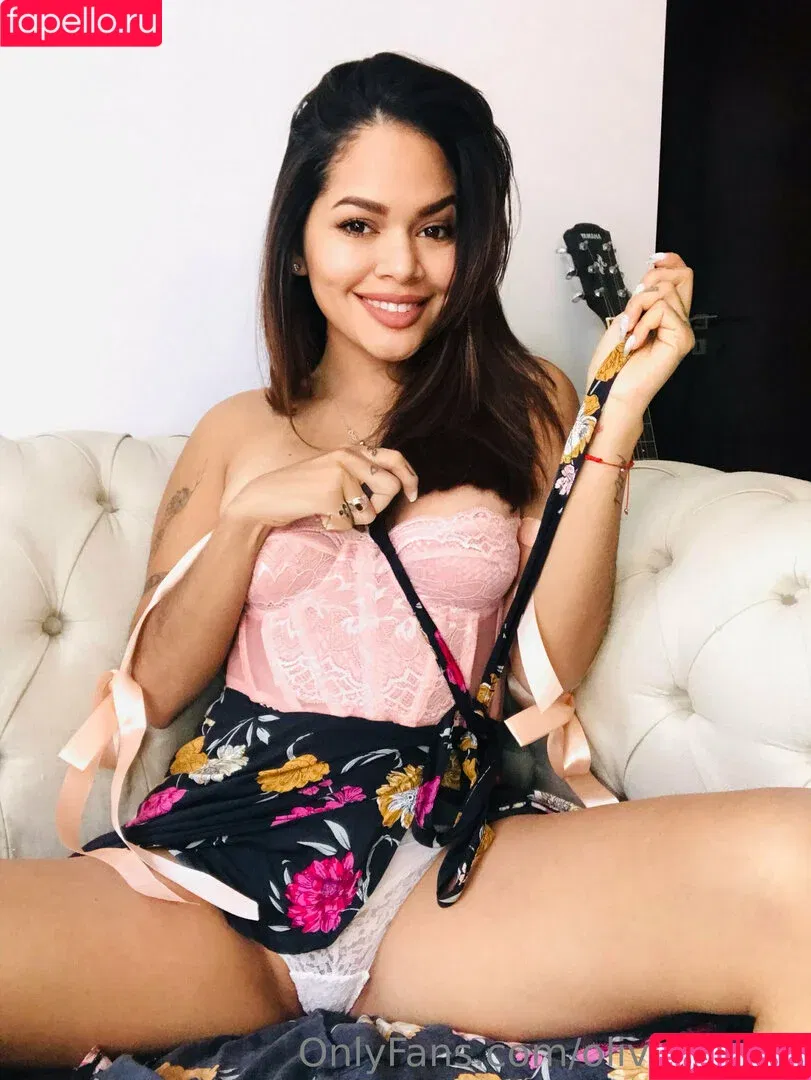 sofia_jones2 / sofia_jones22 Onlyfans Photo Gallery 