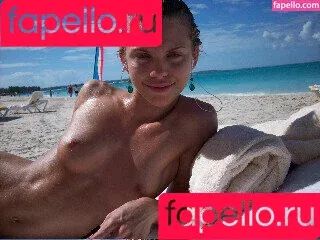 AnnaLynne McCord / IAMannalynnemcc / theannalynnemccord Onlyfans Photo Gallery 