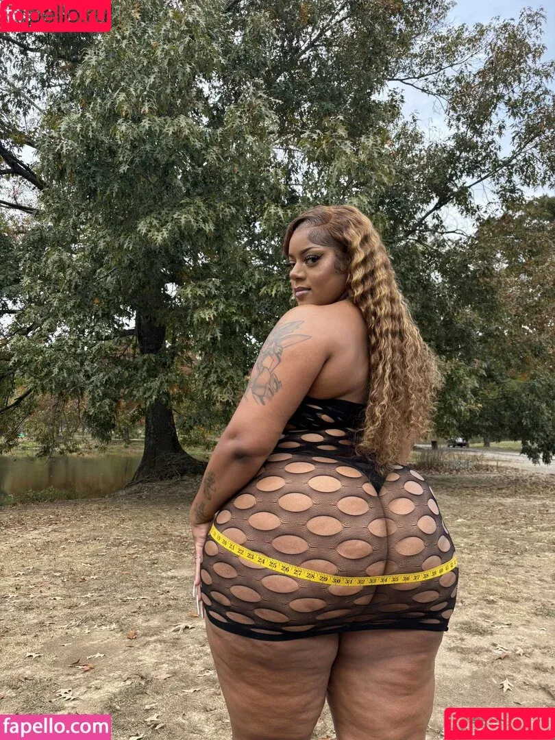 Jeniaah Thee Goat A.k.a Biggbootyjeniaah / biggbootyjeniaah Onlyfans Photo Gallery 