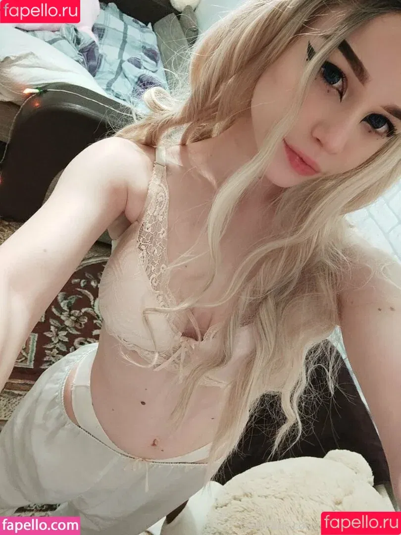 Your Angel07 / thats.yourangel07 / yourangel07 Onlyfans Photo Gallery 