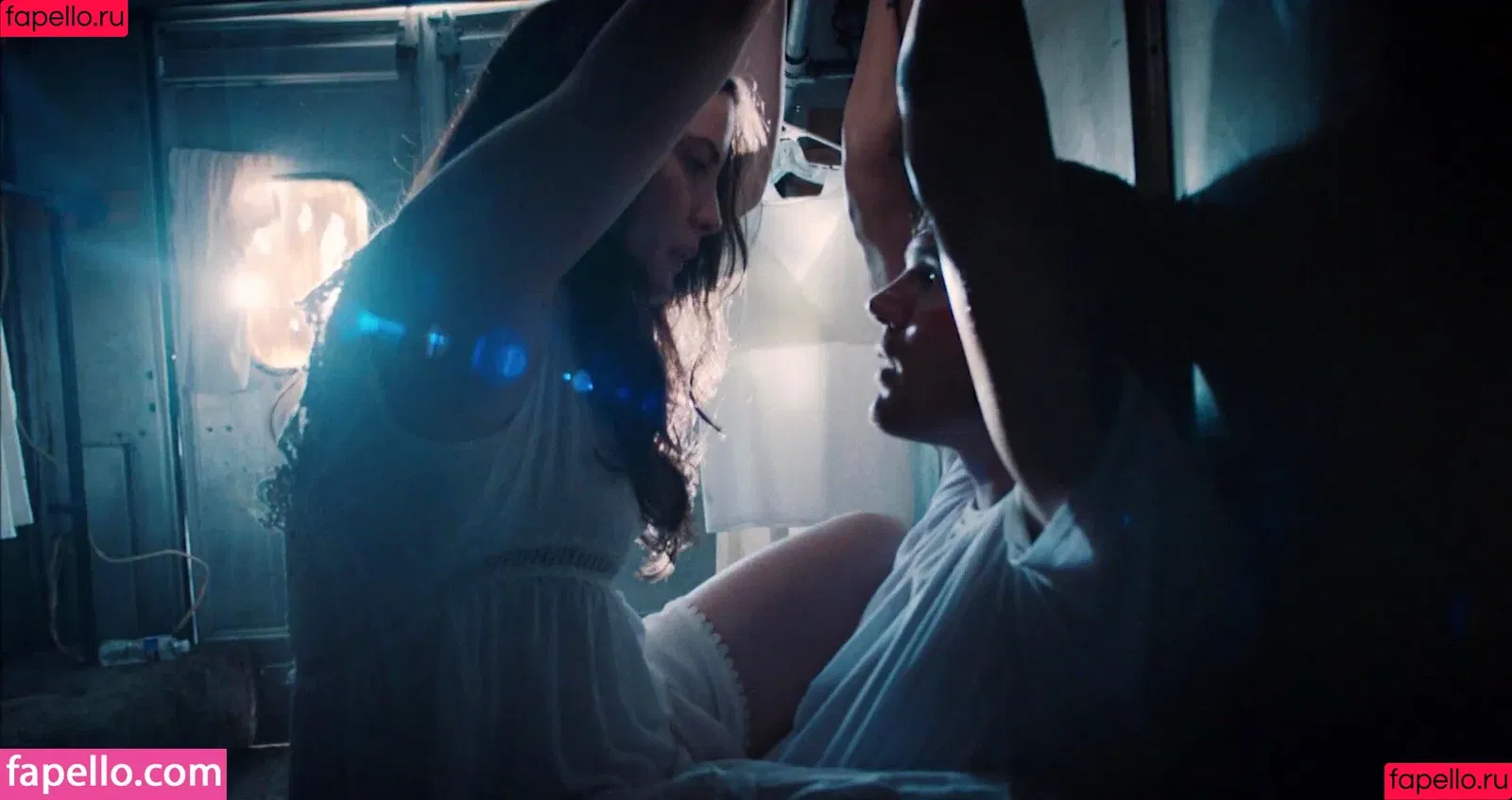 Liv Tyler / livtyler / livtyler0580 / misslivalittle Onlyfans Photo Gallery 