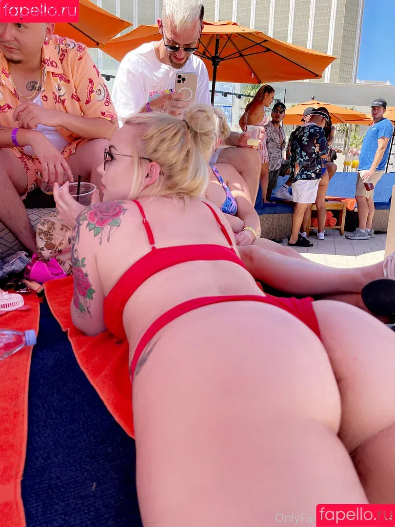 lexxxis / vitchbaby Onlyfans Photo Gallery 