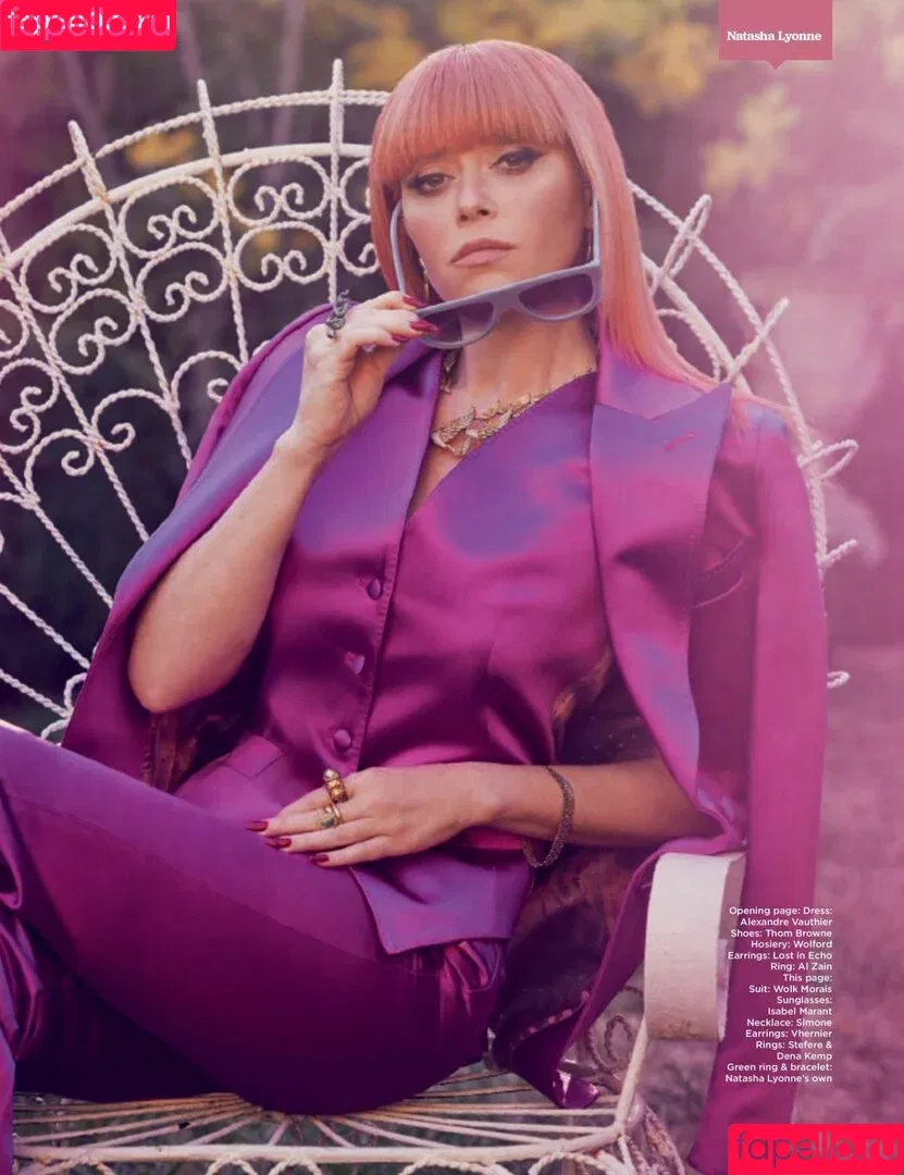 Natasha Lyonne / nlyonne Onlyfans Photo Gallery 