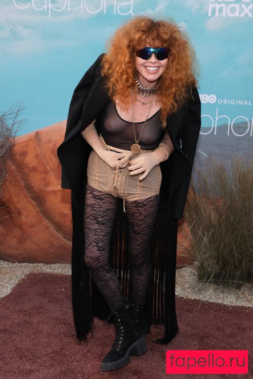 Natasha Lyonne Nude Onlyfans Photo 13