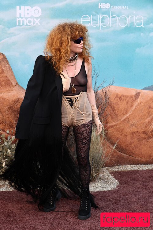 Natasha Lyonne Nude Onlyfans Photo 4