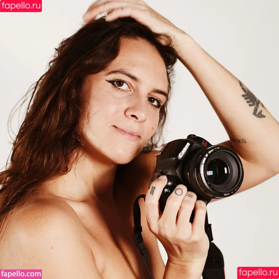 Elsa Marie Keefe / elsamariekeefe / elsamariekeefeart