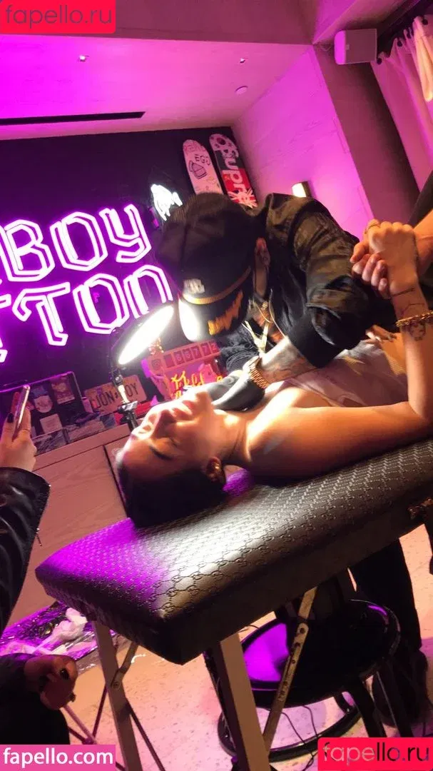 Noah Cyrus / noahcyrus Onlyfans Photo Gallery 