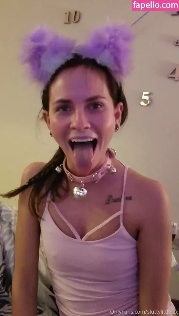 lilbuttlex Onlyfans Photo Gallery 