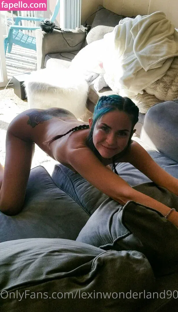 lilbuttlex Onlyfans Photo Gallery 