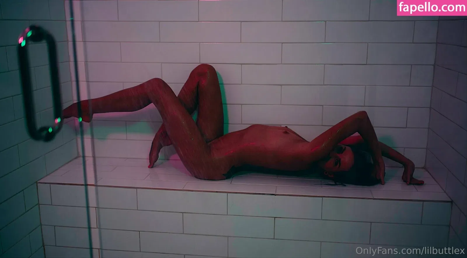 lilbuttlex Onlyfans Photo Gallery 